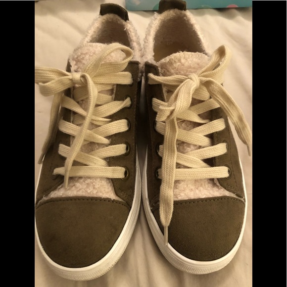 Soda brand sneakers - Picture 2 of 9